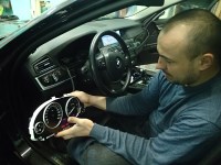 Неисправный щиток от автомобиля BMW F10 Сломалась приборная панель BMW F10