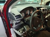 Неисправный щиток Dodge Caliber Сломалась приборная панель Додж