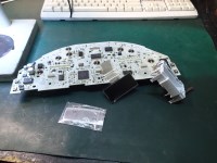 Неисправный щиток от автомобиля Mercedes A-klasse Сломалась приборная панель Мерседес А-класс